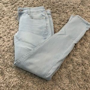 Fashion nova jeans nerved worn